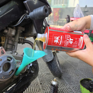 Alternative view of Nhớt Wolver 4T Racing 10W40 SL